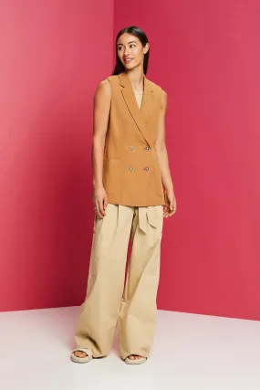 Esprit Chaleco cruzado TENCEL™ regular fit